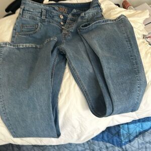 Rock ‘n’ roll flare jeans